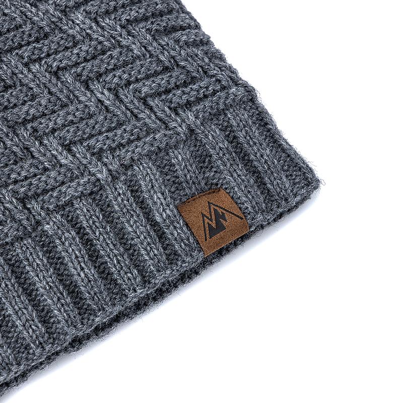 Unisexové zimní čepice Peak Label Módní pletené čepice pro muže a ženy Čepice Beanie Outdoorové hřejivé sportovní čepice s plyšovou kožešinovou podšívkou