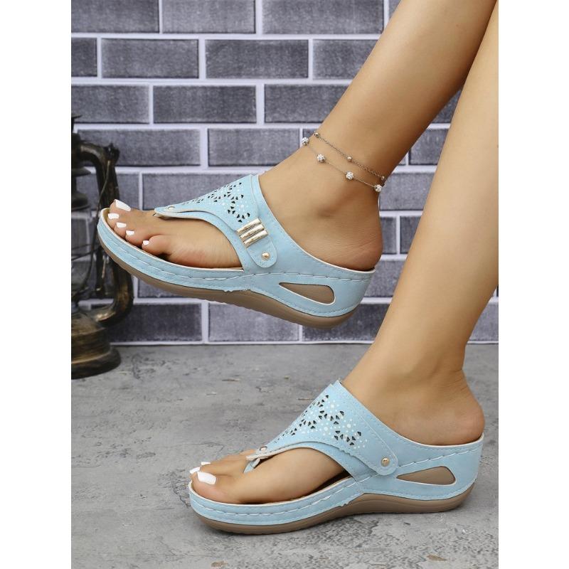 Large size solid color summer new round head thick bottom fashion hollow out wear flip-flop sandals women