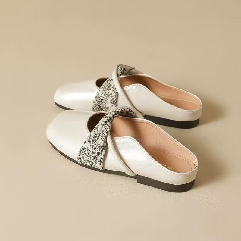 

Тапочки Baotou, женская летняя верхняя одежда 2025 года, новые универсальные туфли с круглой головкой и плоской подошвой, повседневные туфли с одной педалью 35 коричневый