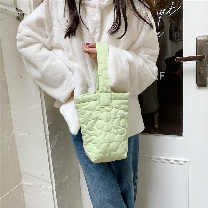 111 candy color sweet quilted flower bucket bag snack walking hand carrying small bag student girl