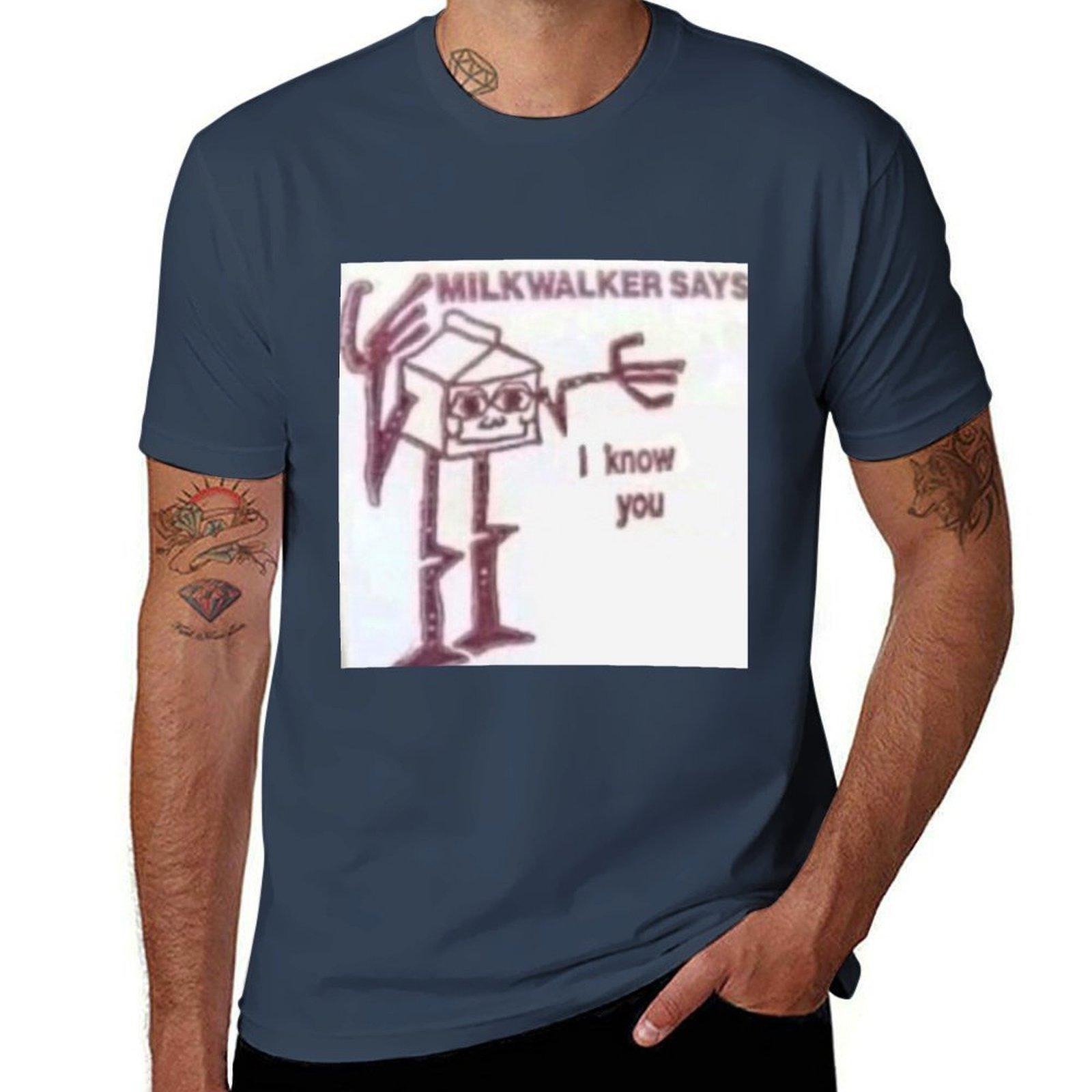 Milkwalker Tshirt Classic Graphic Short Sleeve Top S
