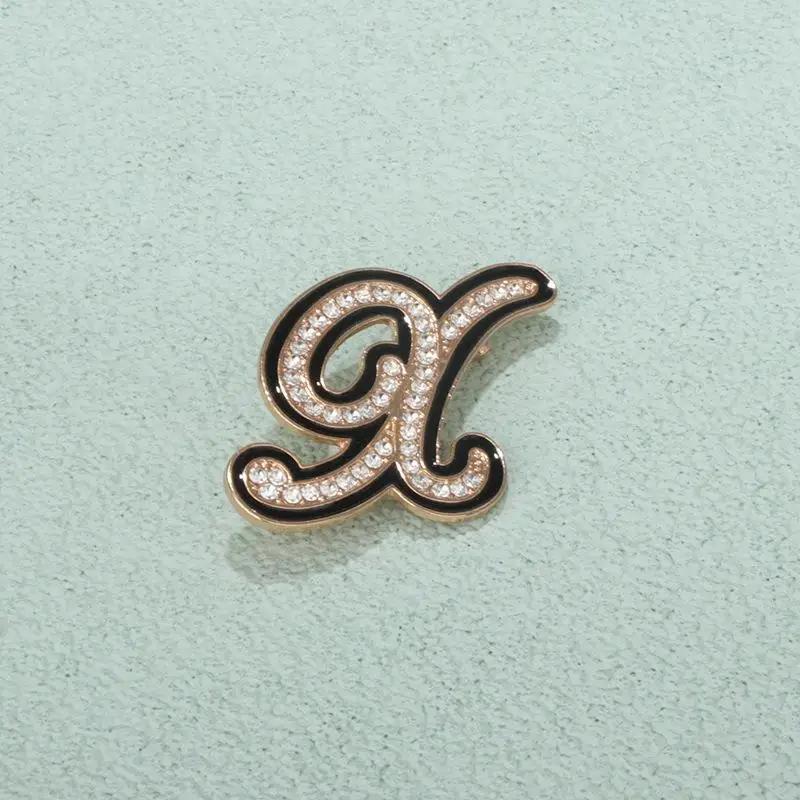 Kristal Yapay Elmas A-Z 26 Harf Broş Kadın İngiliz Alfabesi Broş İğne Korsaj Unisex Yaka Takısı Kıyafet Çanta Dekoru Hediyeler