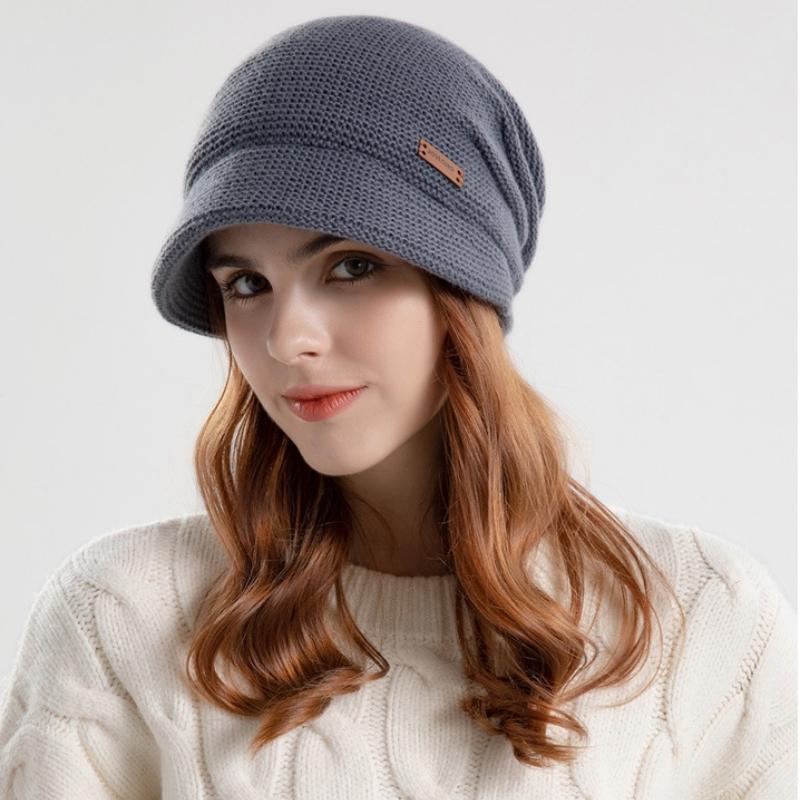 Winter Warmth Beanie Thermal Knitted Hat for Women for Skiing, Cycling