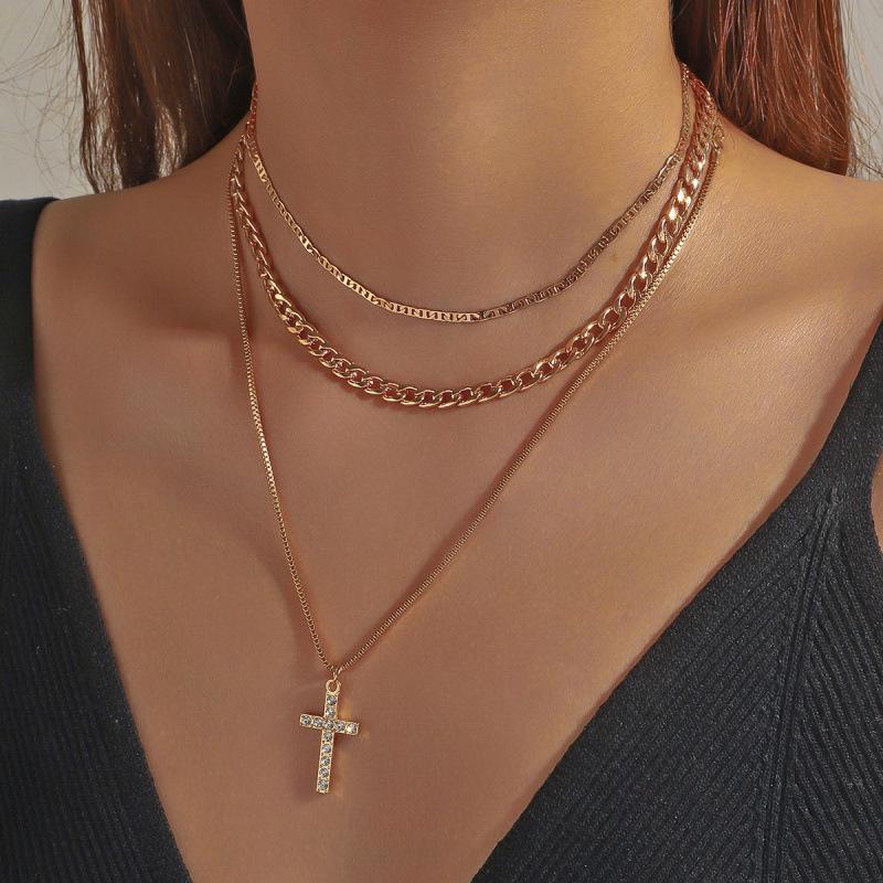 European & American Fashion Rhinestone Cross Necklace with Clavicle Chain & Versatile Exquisite Earrings for Women золотой