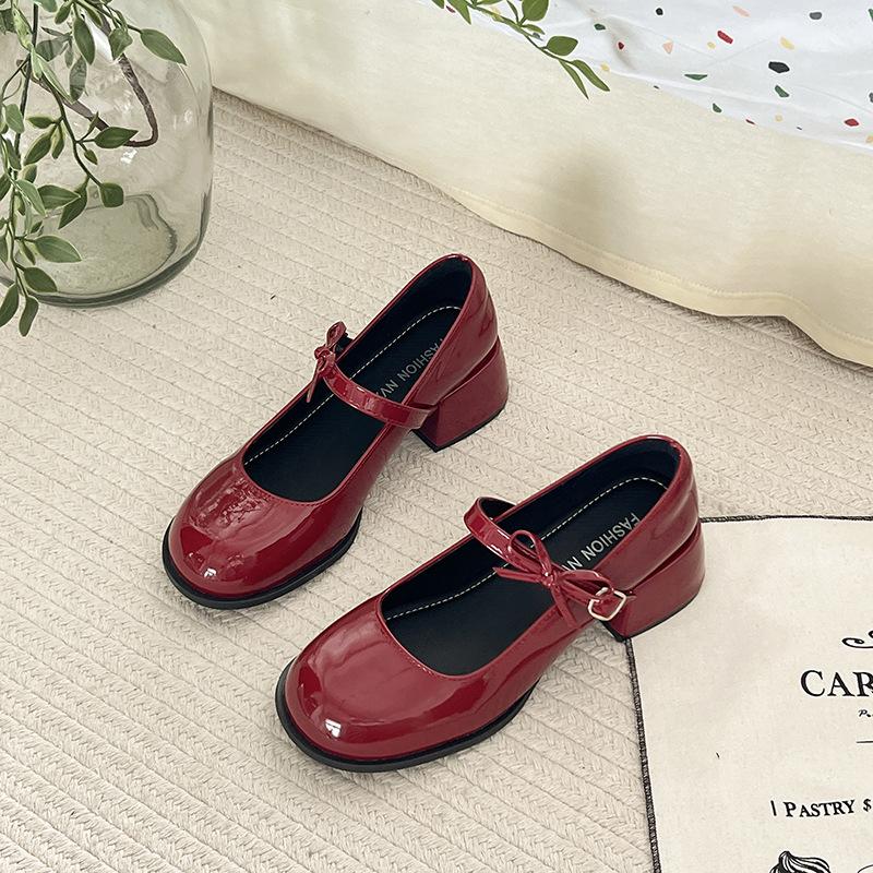 French red thick heel Mary Jane single shoes women's 2025 spring and summer new retro high heels with skirt small leather shoes