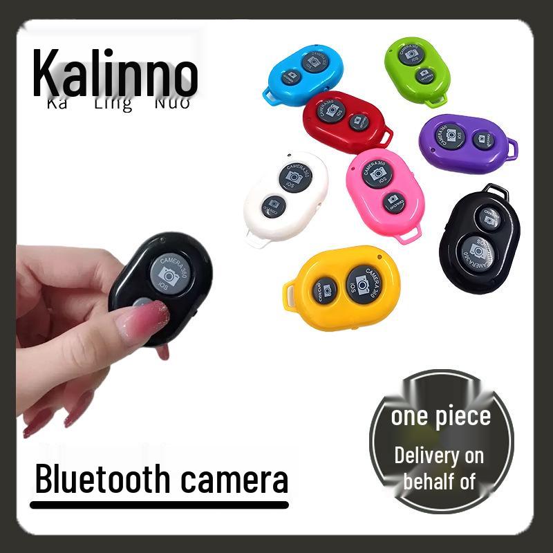 

Universal Bluetooth Remote Shutter for Photo & Selfie - Android & iOS Compatible Card with 5 x 2032 Batteries