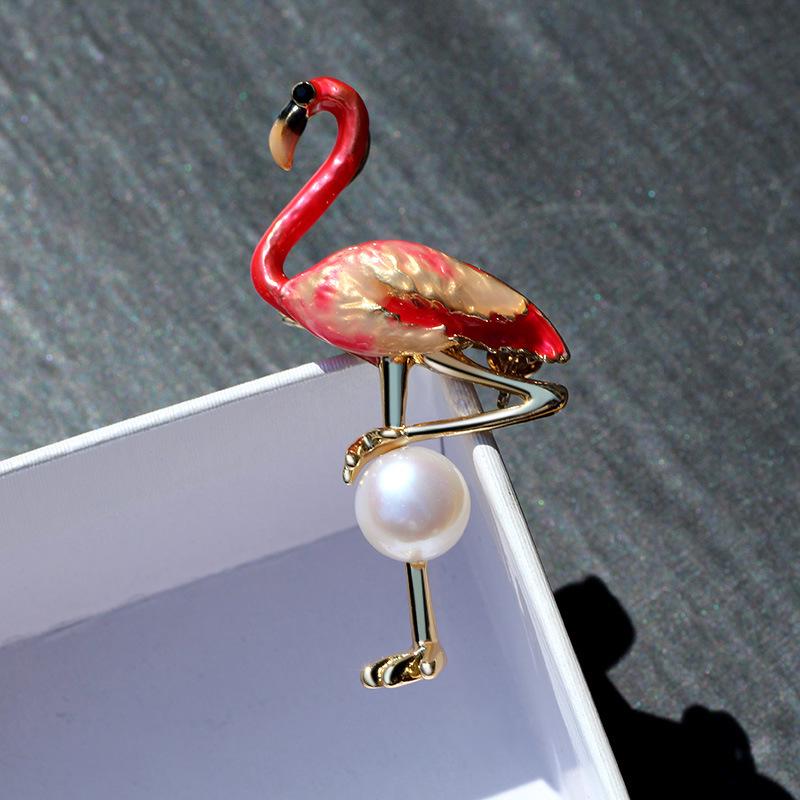 Cloisonné Flamingo & Pearl Brooch - Elegant Cartoon Pin Corsage