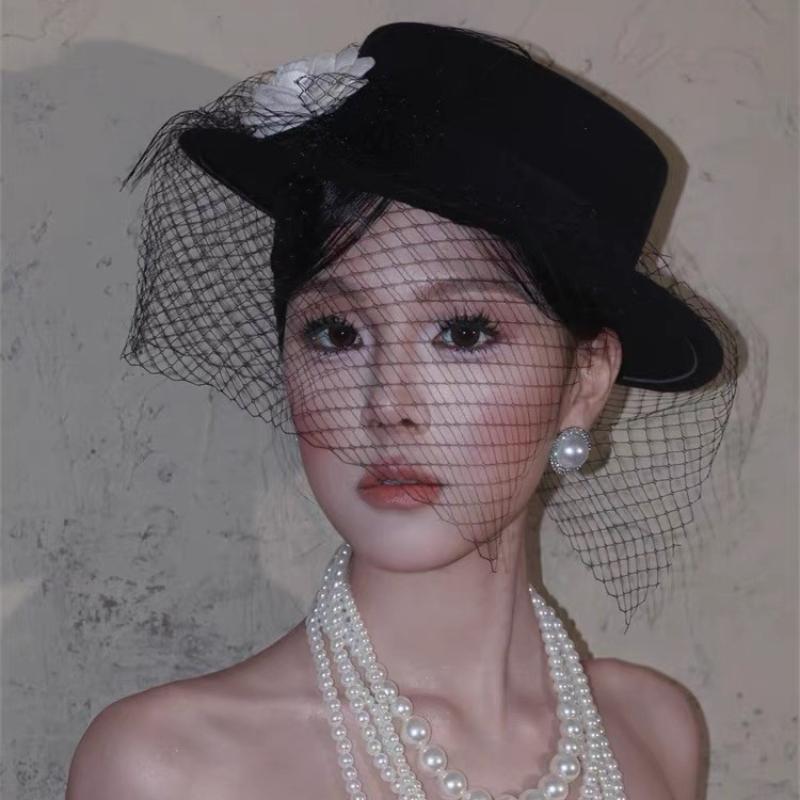 French Elegant Camellia Veil Hat Retro British Velvet Flat Hats Dinner Party Headwear Bride Wedding Hair Accessories