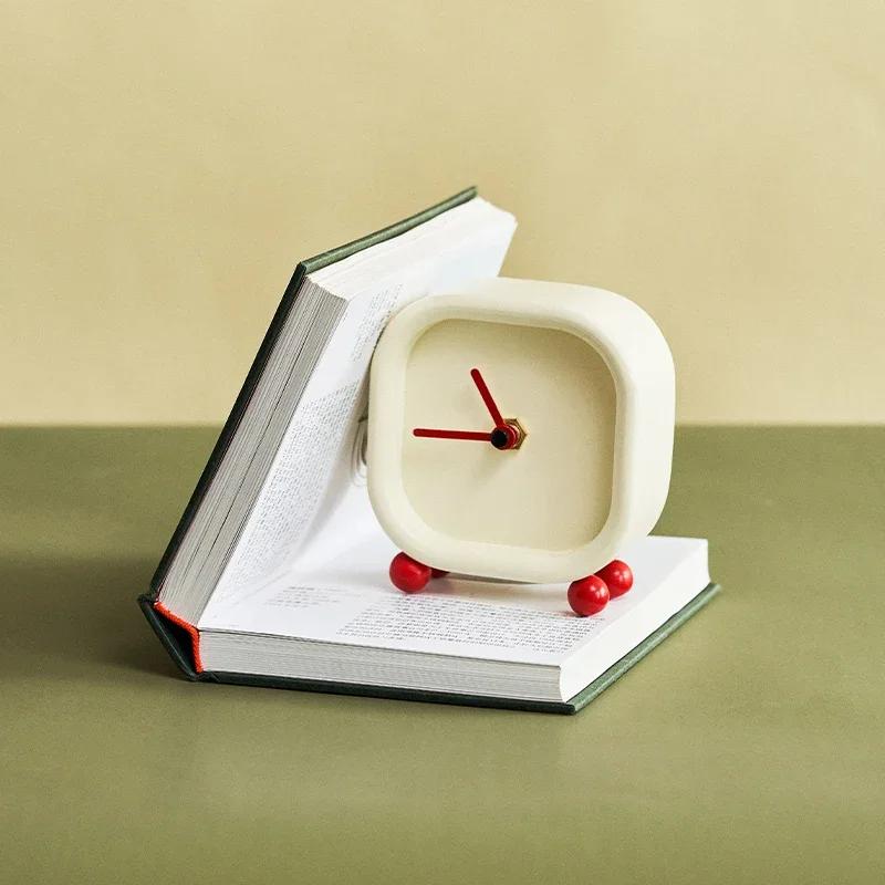 Cute Minimalist Desktop Clock for Living Room and Bedroom Decor Wooden Table Clock Gift for Boys and Girls
