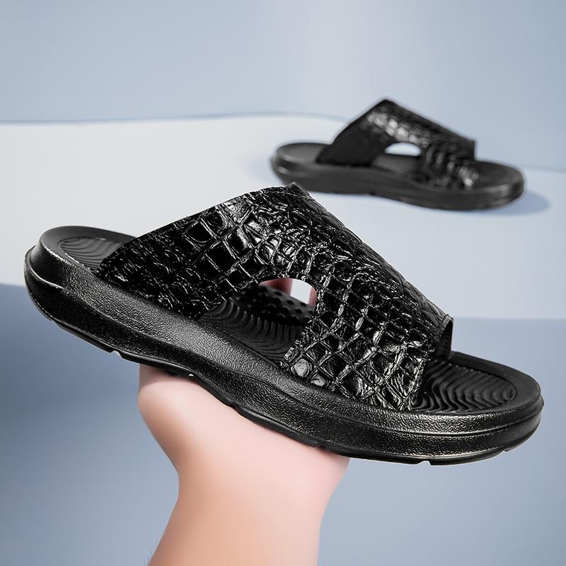 Fashion New Fashion Male Casual Slippers Anti Slip Thick Soled Summer Sandals for Men Sports Outdoor Beach Shoes Water Trekking Sneakers