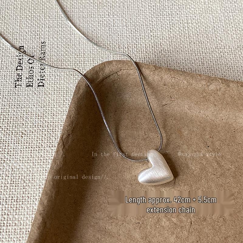 Silver Brushed Love Heart Necklace: Korean Minimalist Style, Autumn/Winter Exquisite Sweater Chain