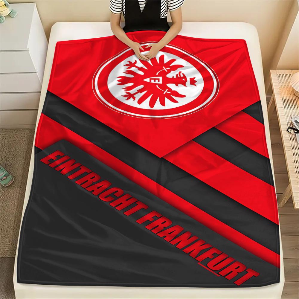 

1PC Frankfurt Football Print Flannel Blanket, High quality All Seasons, Home Decor, Warmth and Comfort, Perfect for Christmas Gifts 80cm x 120cm
