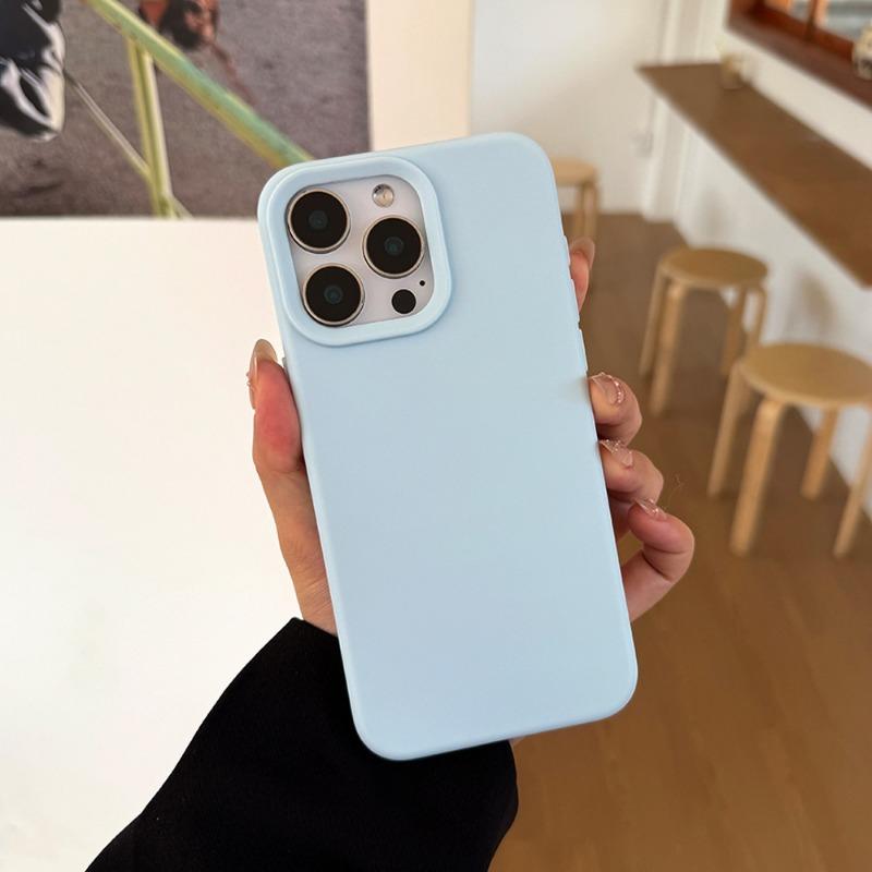Simple Solid Silicone Full Coverage Anti Fall Phone Case For Iphone 17