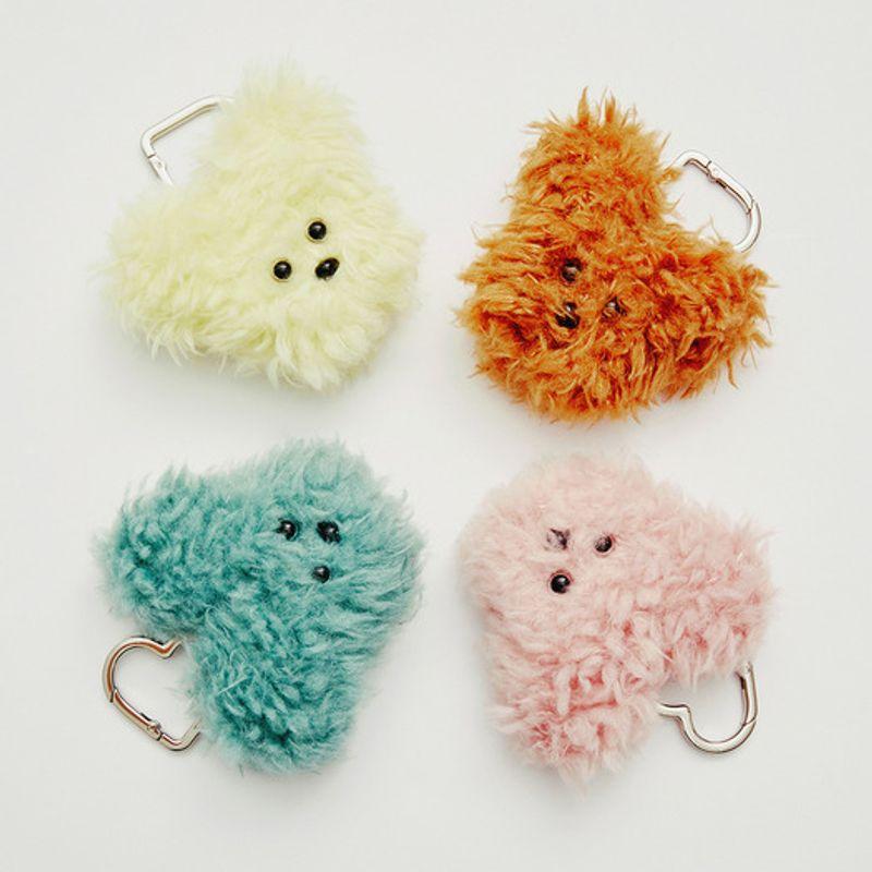 

CARLYN Fluffy Keyring J73301010 MT Mint