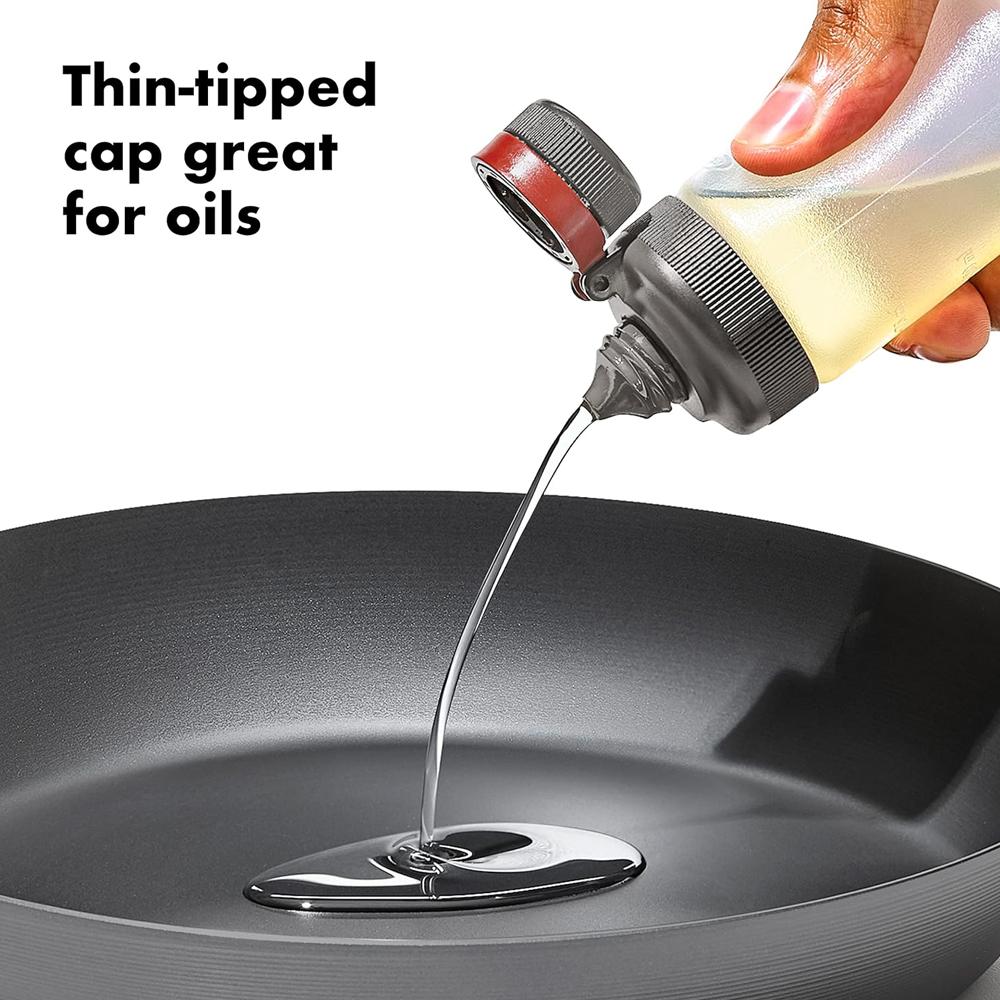 Portable Squeeze Bottles with Attached Caps Leakproof Reusable Sauce Containers for Ketchup Mustard Mayo Camping Picnic BBQ