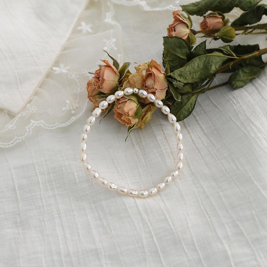 Korean version of transfer beads, natural freshwater pearl bracelet, millet bead elastic bracelet, girlfriend jewelry style bracelet.