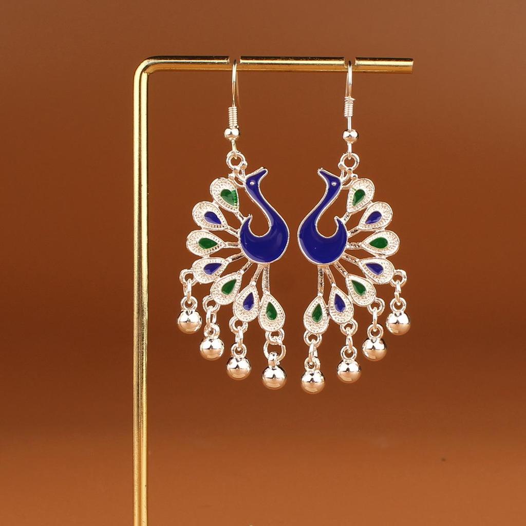 Retro Miao Silver Tassel Earrings: Ethnic Yunnan Long Dangle Women's Jewelry