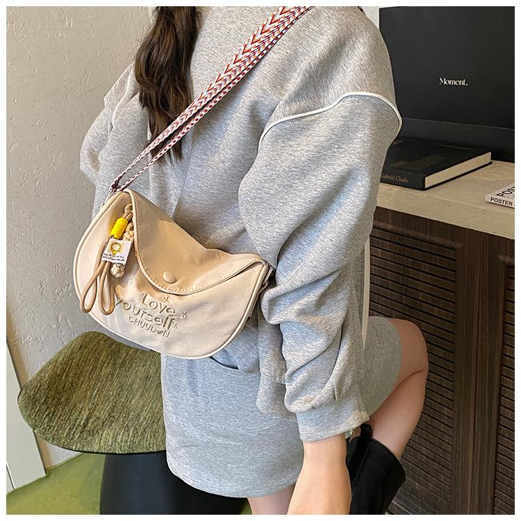 Sommer Damen Kissen Tasche Umhängetasche Neue Mode Vielseitig Hoher Sinn Nische Schulter Damen Tasche