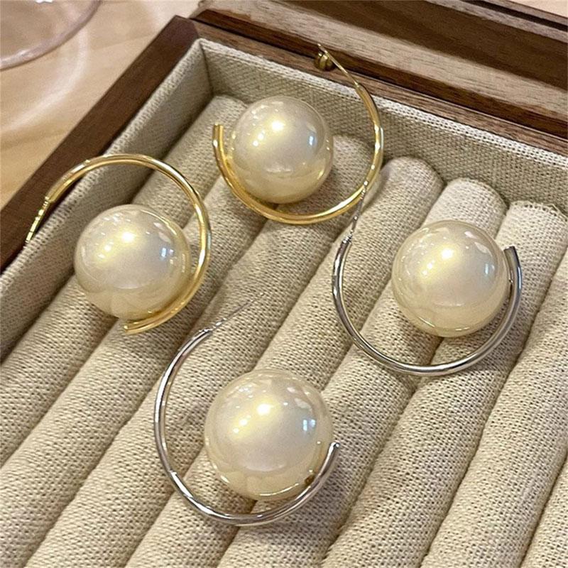 Big Pearl C-Shaped Hoop Earrings For Women Girl Simple Fashion Design Exaggerated Metal Party Jewelry Gifts New