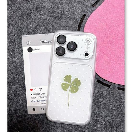 

Ins Style Polka Dot Strawberry Glitter Phone Case for iPhone 17 Pro Max, 16, and 13 16 Pro Max