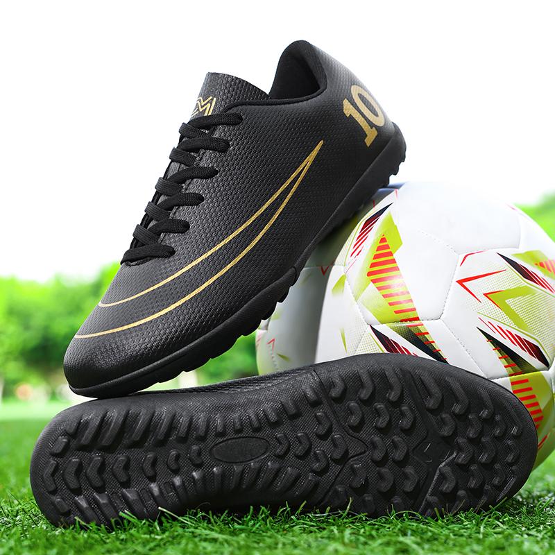 Mens Soccer Shoes Outdoor Training Ultralight TF/FG Professional Soccer Sneakers Anti Slip Field Training Futsal Football Boots