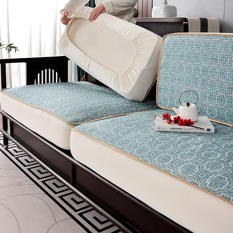 Sofa Cover Non-Slip All Wrapped Cover Chinese Three-Seat Solid Wood Sofa Cushion Four Seasons Universal Sofa Cushion