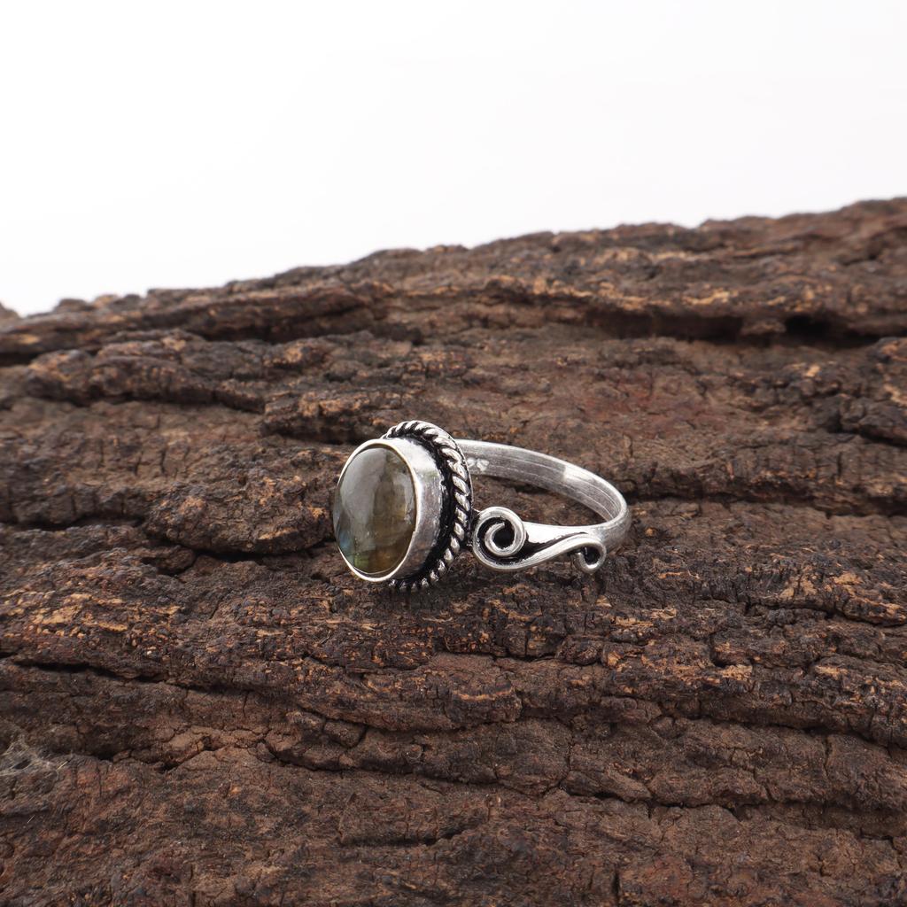 Labradorite Jewelry, Handmade Gemstone Ring, 925 Solid Sterling Silver Ring Antique Jewelry, For Engagement Gift