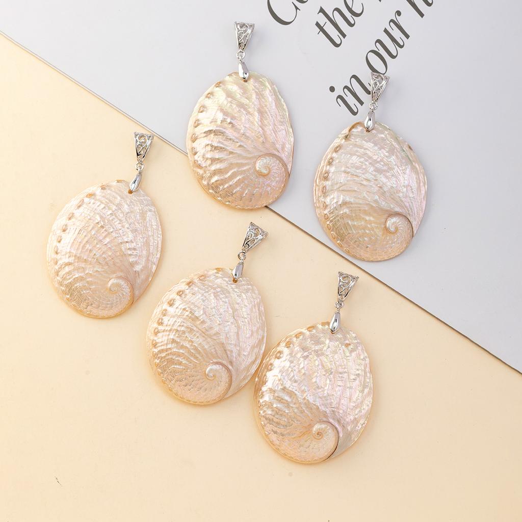 1Pc Beach Style Conch Shell Pendant Charms for DIY Women Men Necklace Keychains Accessories, Creative Jewelry Making Easter Christmas Gifts Crafts