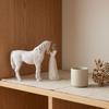 Mädchen und Pferd Harzfigur - Gedenkgeschenk, Dekoration für Reitsportbegeisterte, Heimdekoration
