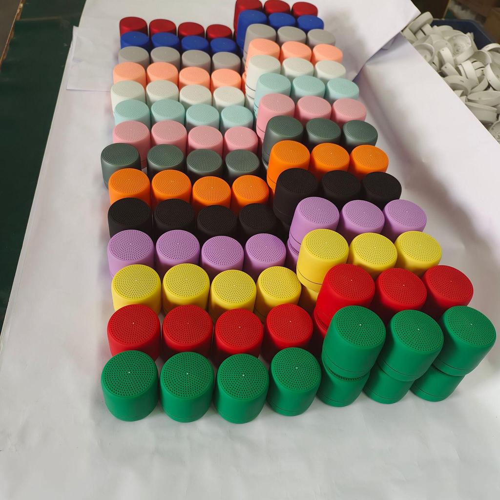 Classic Macaron Mini Bluetooth Speaker for Outdoor Sports