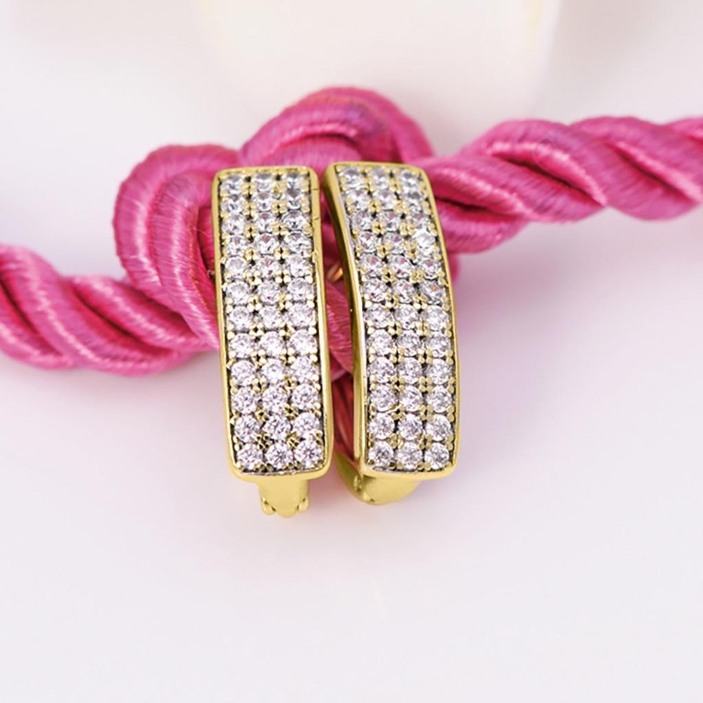 Paved Clear Stone Huggie Hoop Earrings for Women Elegant Gold Tone Earrings for Daily Party and Wedding Jewelry