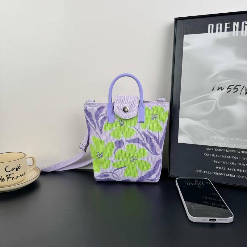 New knitted mobile phone bag, high-end handbag, women's messenger bag, adjustable versatile, convenient and large-capacity bag