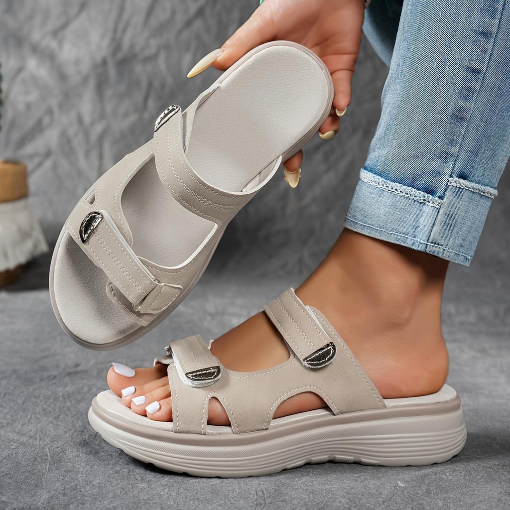 2026 New Summer Women's Wedge Sandals Fashionable Non-Slip Beach Sandals Lightweight Casual Thick Sole Plus Size Shoes