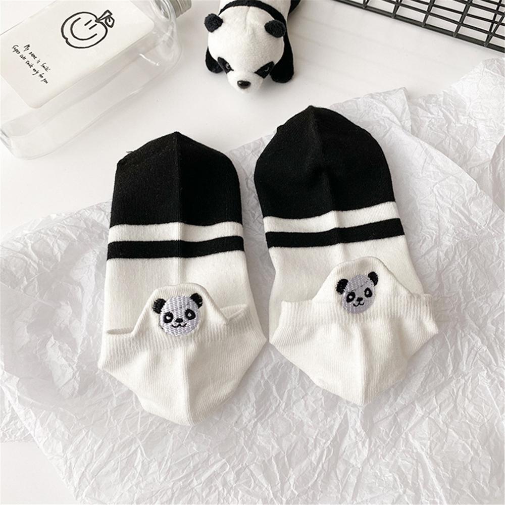 Lustige Niedliche Stickerei Panda Socken Damen Harajuku Divertidos Kawaii Weiß Schwarz Gestreift Kurze Knöchelsocken