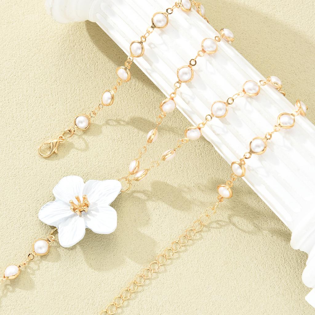 Elegant Women‘s Long Tassel Pearl Flower Necklace Fashion Gold White Color Pendants Necklace Beach Party Jewelry Accessories New