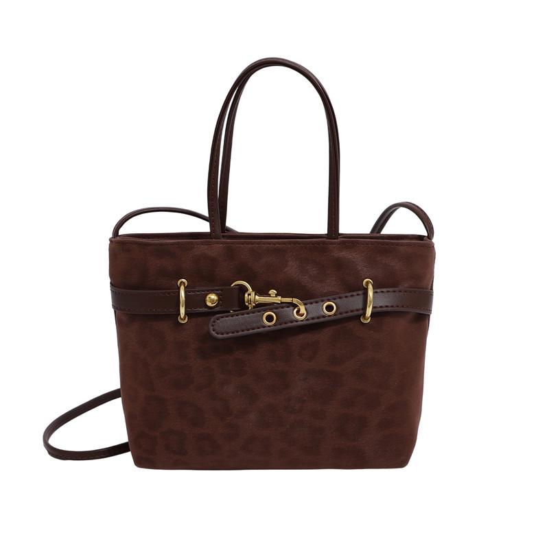 

2025 Autumn Leopard Print Retro Crossbody Bag for Women: Versatile Underarm and Shoulder Style 21cm x 6cm x 16cm леопардовый/коричневый