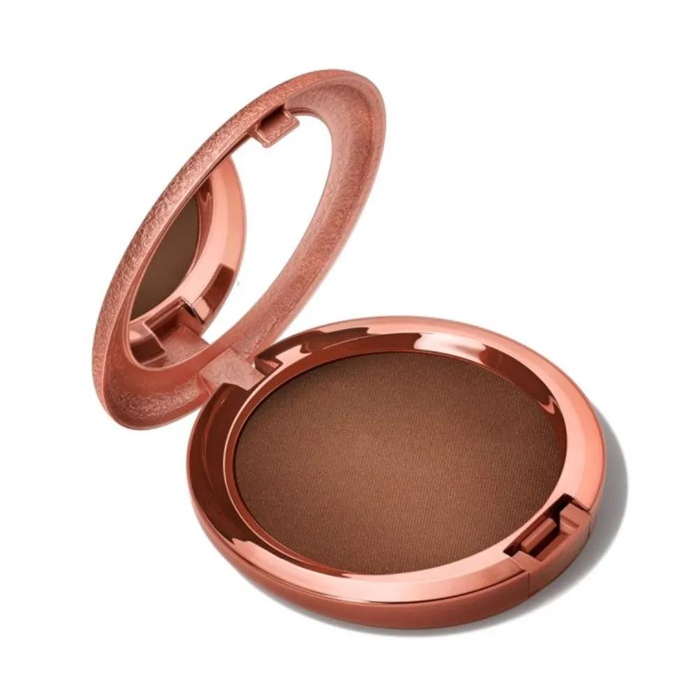 MAC Matte Richer Golden Skinfinish Sunstruck Matte Bronzer Blush Brown