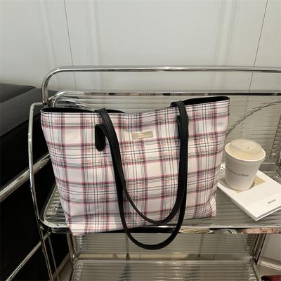 2025 New Printed Plaid Shoulder Bag Classic Personality Versatile Large Capacity Handbag Women's Shoulder Bag