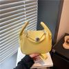 Niche bag pillow bag women's new fashion versatile shoulder messenger bag portable small square bag