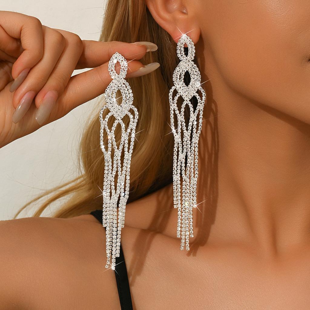 European and American Diamond-encrusted Metal Long Fringed Earrings Women's High-end Studs, Niche Temperament Earrings