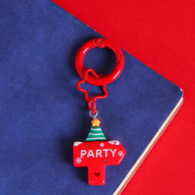 Cartoon Christmas Keychain: Cute Tree, Santa, and Snowman Accessories for Kids' Schoolbag Decoration
