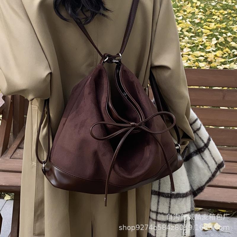 Large Capacity Bow Backpack Women's 2025 New Retro Commuter Shoulder Bag Matte Messenger Tote Bag Tide