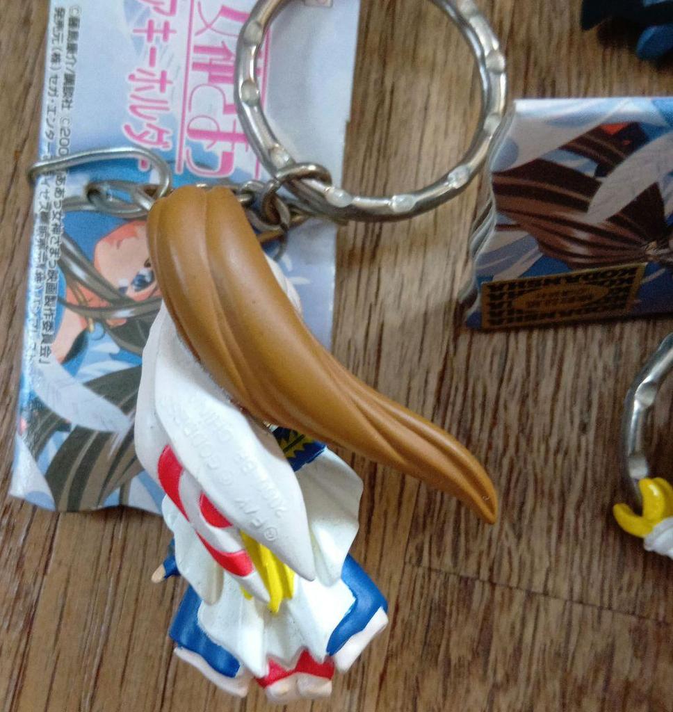 [USED] Ah! My Goddess Figure Keychains (5 Types)