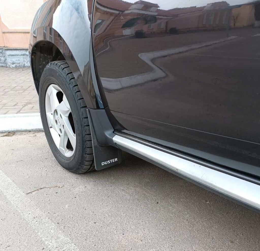 

Бризковики Premium передні (2 шт) для Dacia Duster 2008-2018 рр.