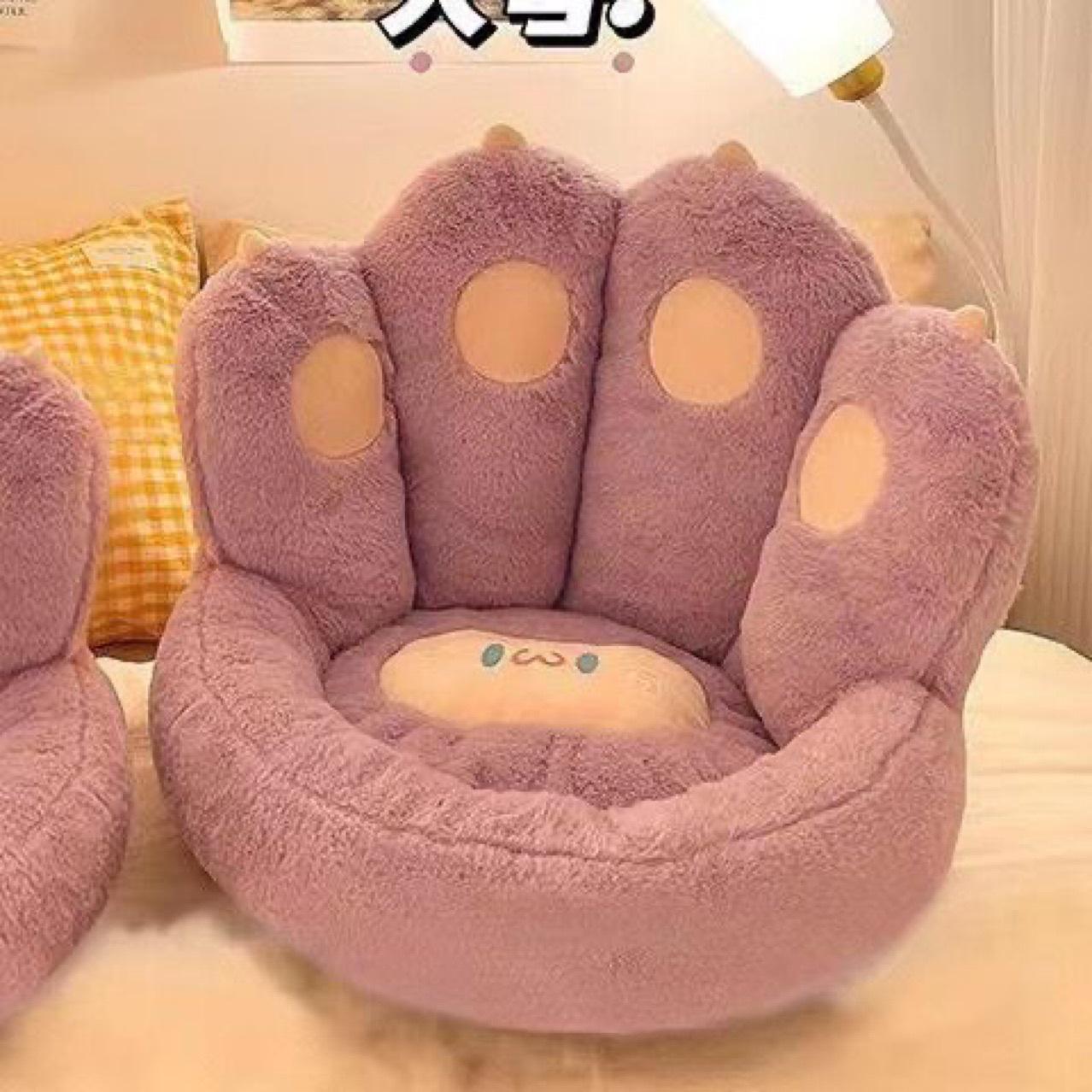 Cat Paw Backrest Floor Stool: Lazy