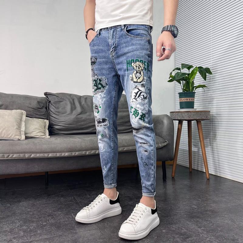 Men's Korean Style Bear Print Slim-Fit Elastic Pencil Jeans
