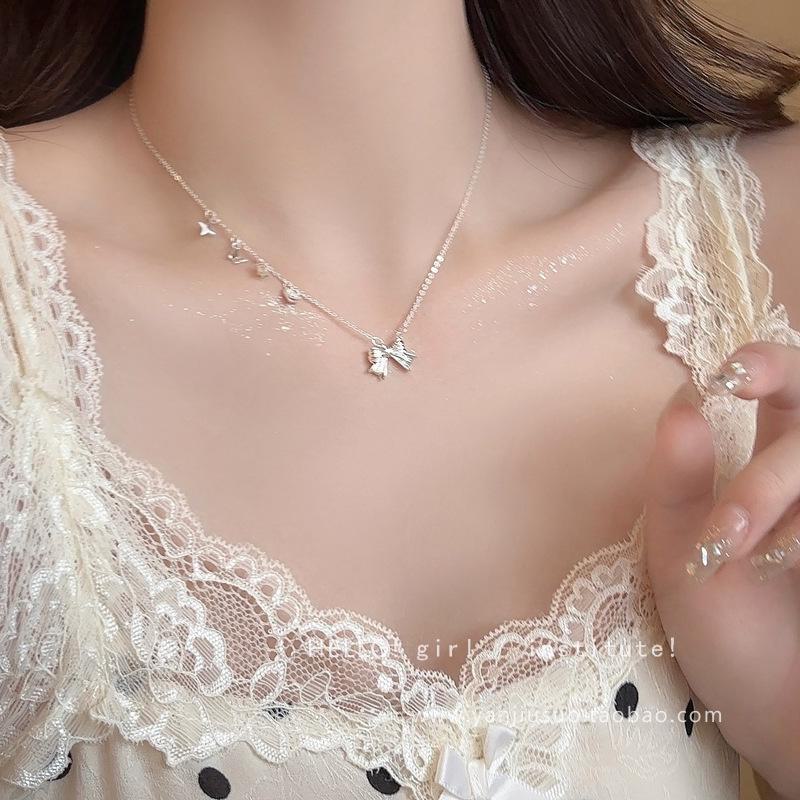 Korean Sweet Bowknot Titanium Steel High-End Clavicle Necklace for Women
