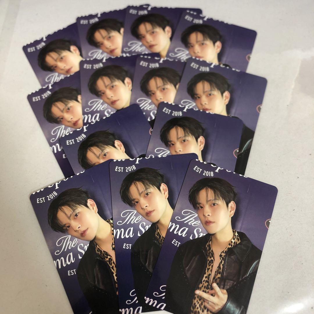 

[Б/У] straykids карма hmv лакидро сынмин 13 штук