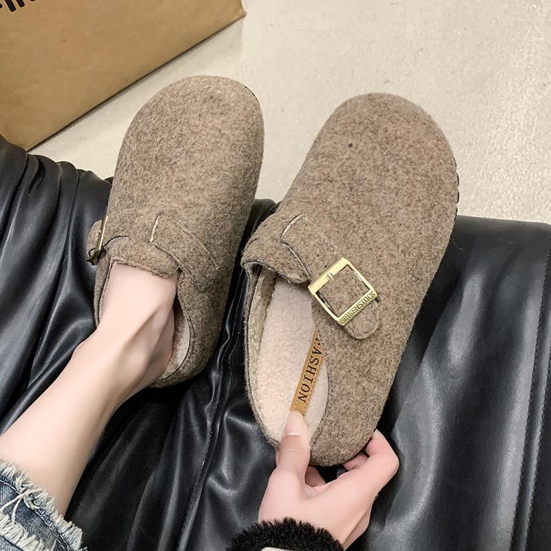 Cotton towed fluffy slippers women wear new autumn and winter velvet retro one-pedal lazy shoes bag head
