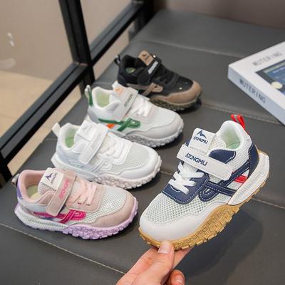 2025 New Students Spring Boys and Girls Sports Shoes Girls Breathable Casual Shoes Versatile Children Boys Dad Shoes